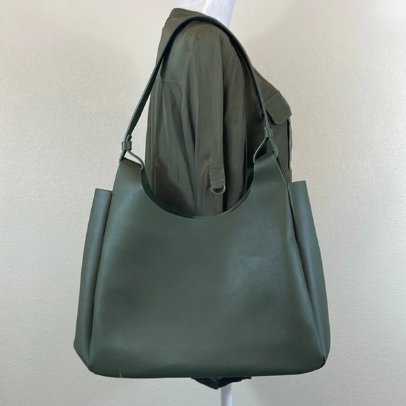Neiman Marcus Handbags - Neiman Marcus green vegan leather shoulder tote